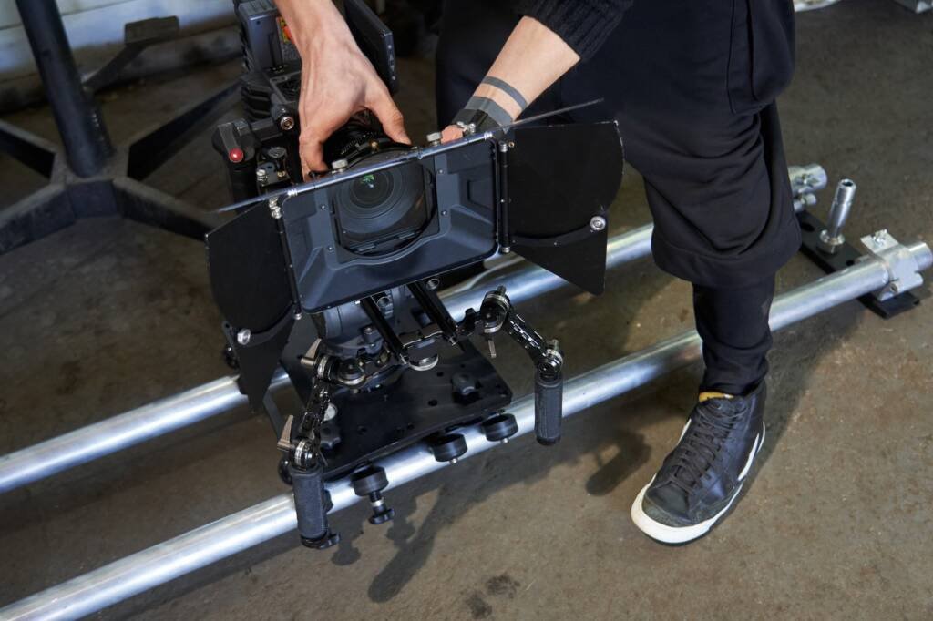 Operador de cámara en set – Producción audiovisual Pólux